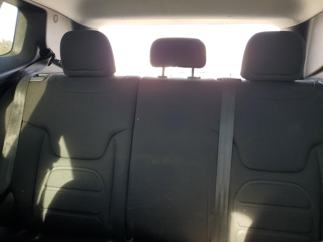 Jeep Renegade Latitude Image 5