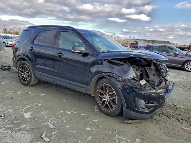 Ford Explorer Sport Image 4