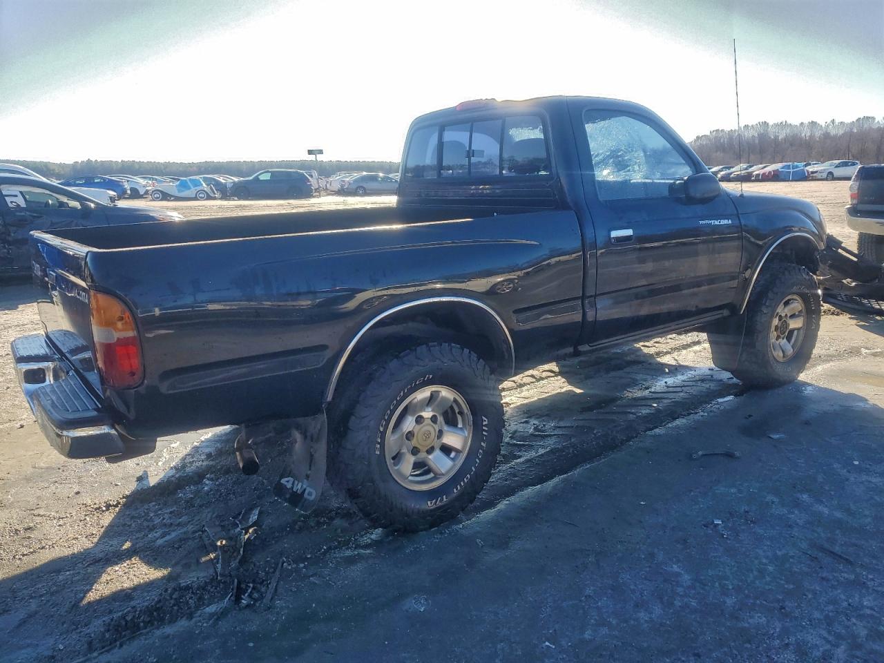 Toyota Tacoma Image 7