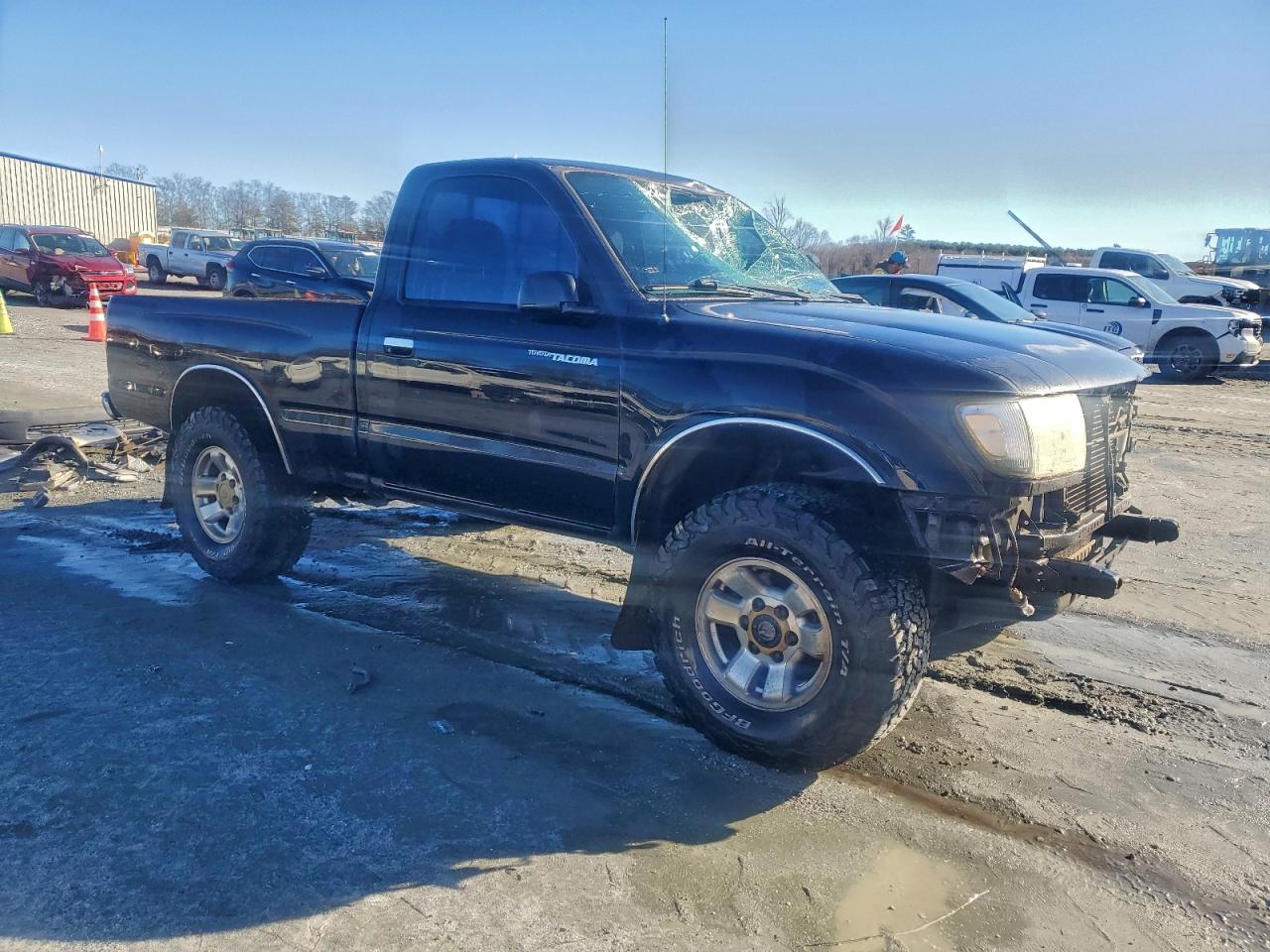 Toyota Tacoma Image 13