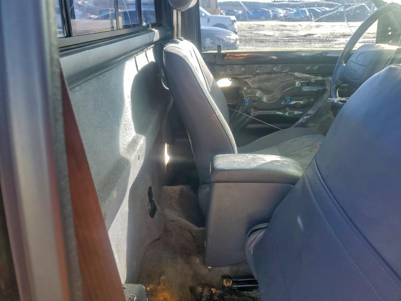 Toyota Tacoma Image 6