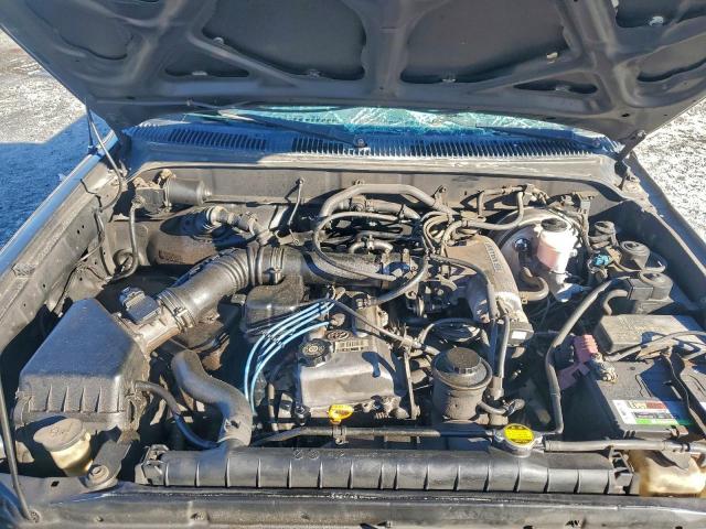 Toyota Tacoma Image 12