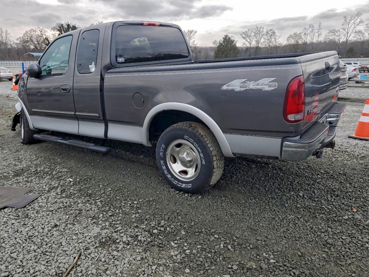 Ford F-150 Image 2