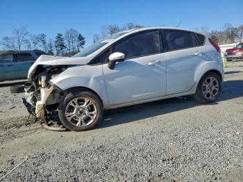  Salvage Ford Fiesta