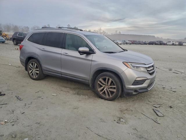 Honda Pilot Touring Image 3