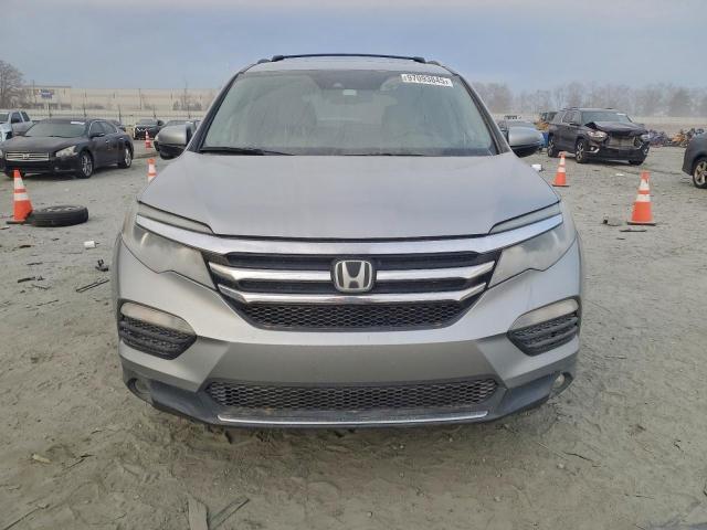 Honda Pilot Touring Image 5