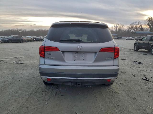 Honda Pilot Touring Image 8