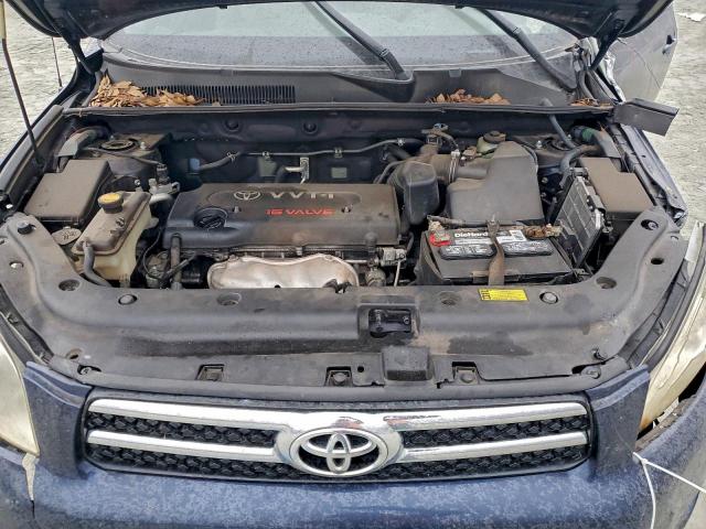 Toyota RAV4 Limited Image 13