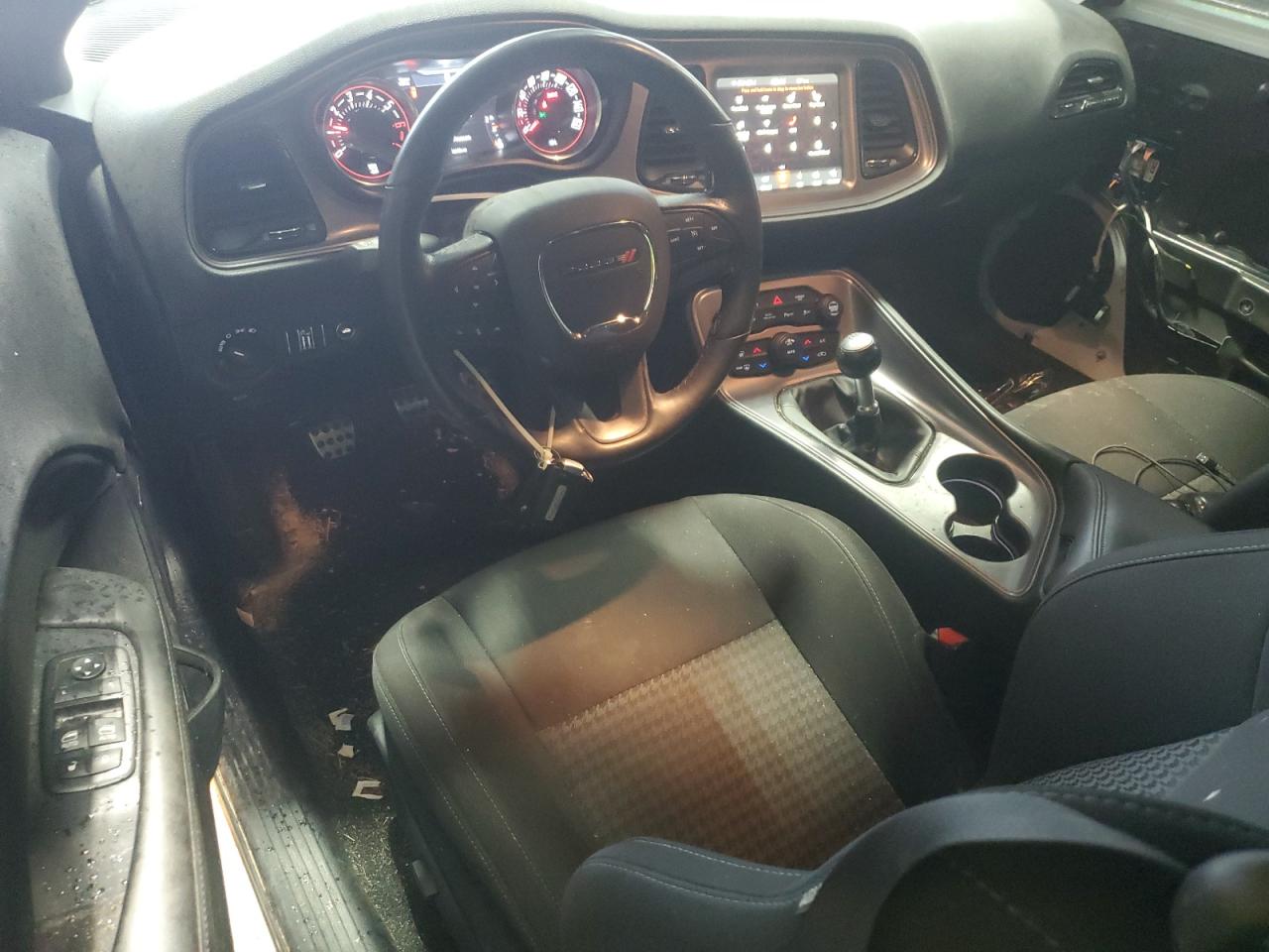 Dodge Challenger R/t Image 7