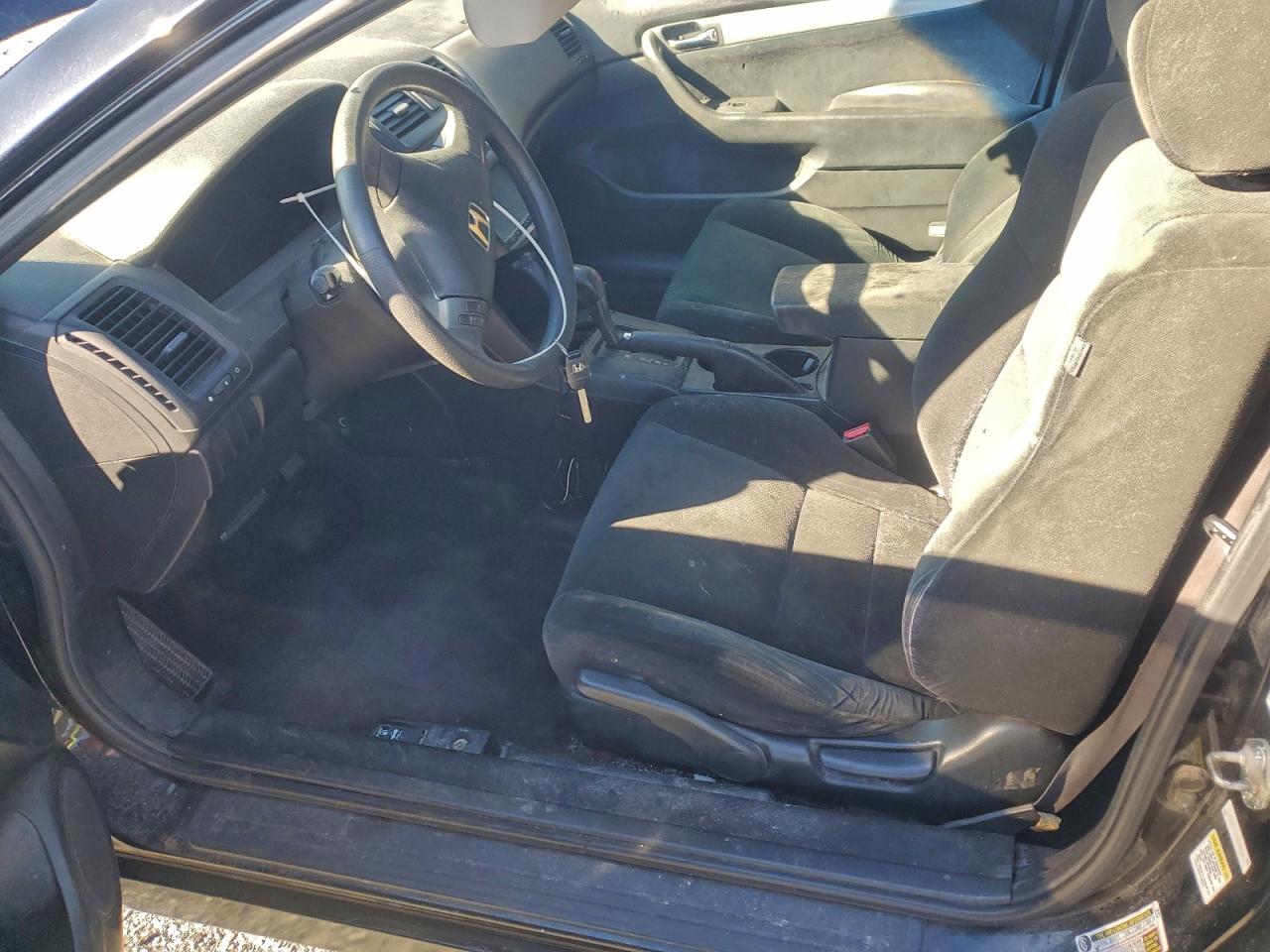 Honda Accord Lx Image 13