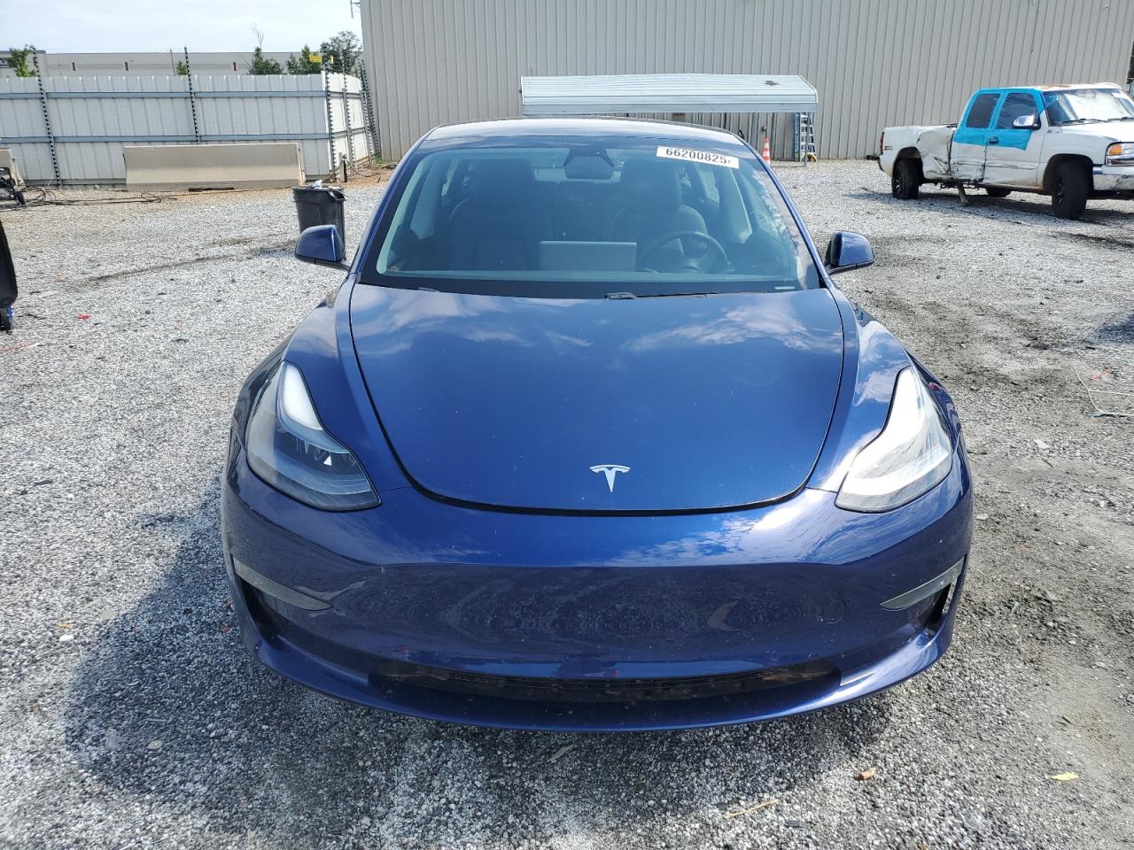 Tesla Model 3 Image 6
