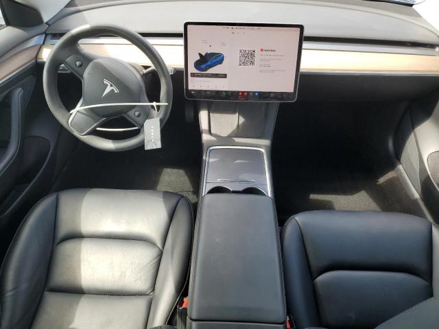 Tesla Model 3 Image 5