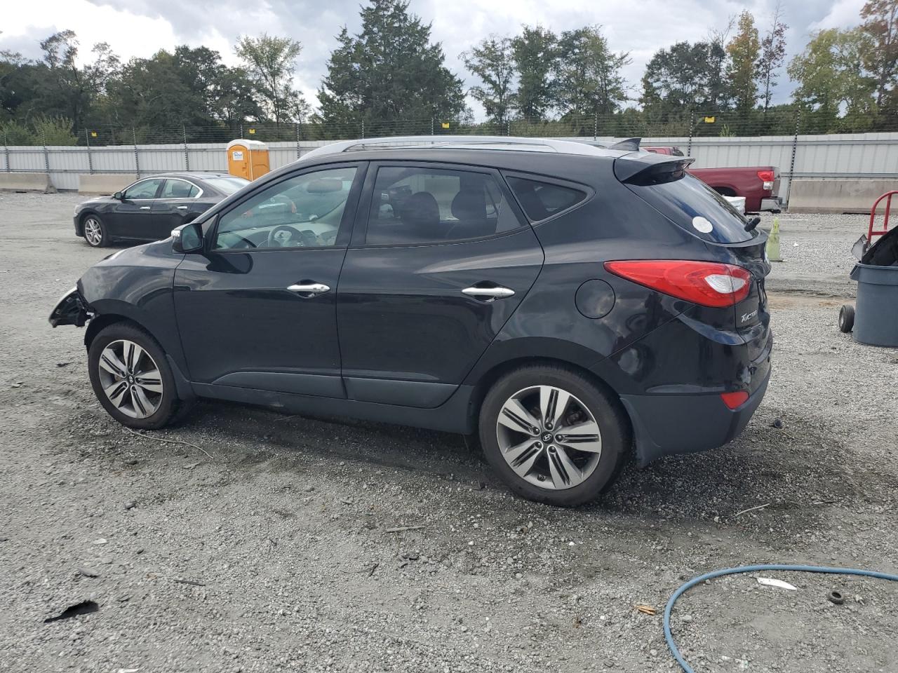 Hyundai TUCSON Gls Image 2