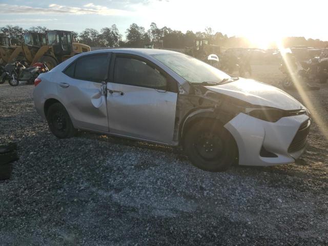 Toyota Corolla L Image 12