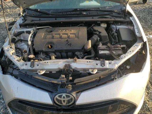 Toyota Corolla L Image 9