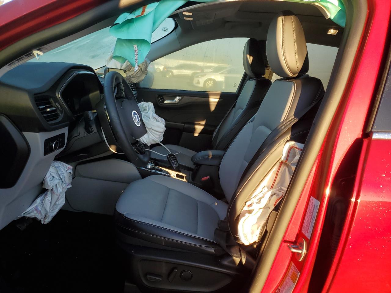 Ford Escape Platinum Image 9