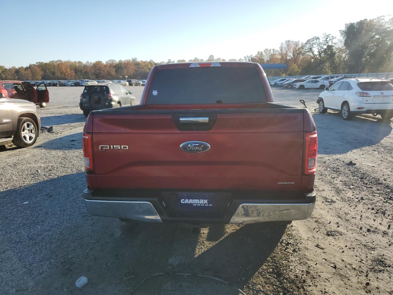 Ford F-150 Supercrew Image 12