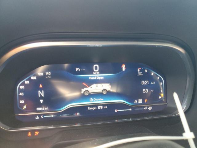 Chevrolet Suburban K1500 Z71 Image 5