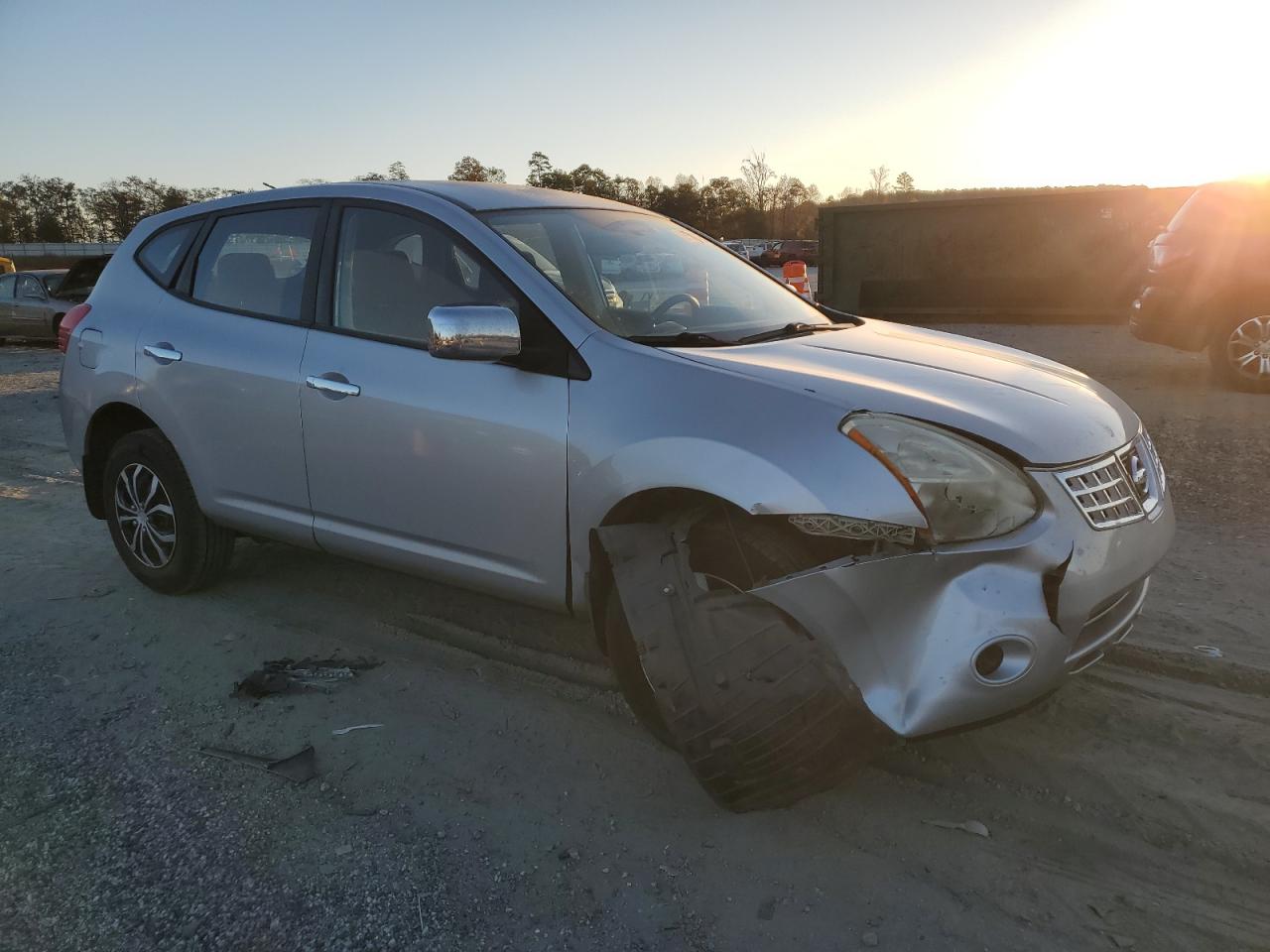 Nissan Rogue S Image 7