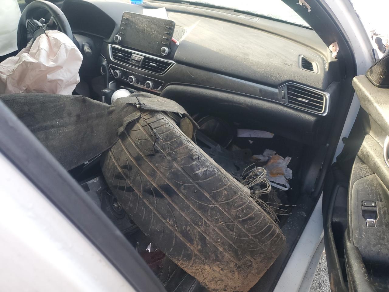 Honda Accord Sport Image 10