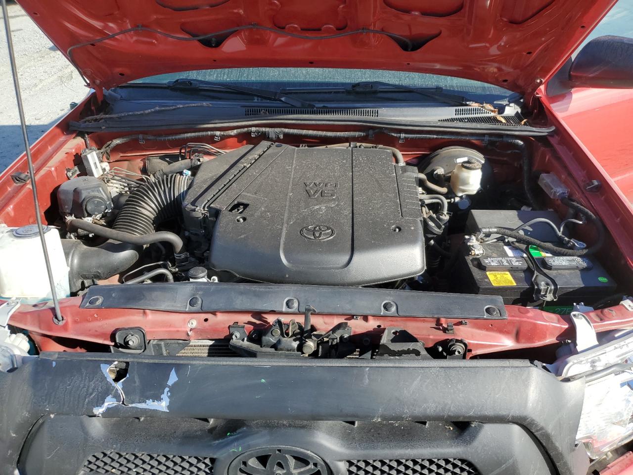 Toyota Tacoma Prerunner Access Cab Image 2