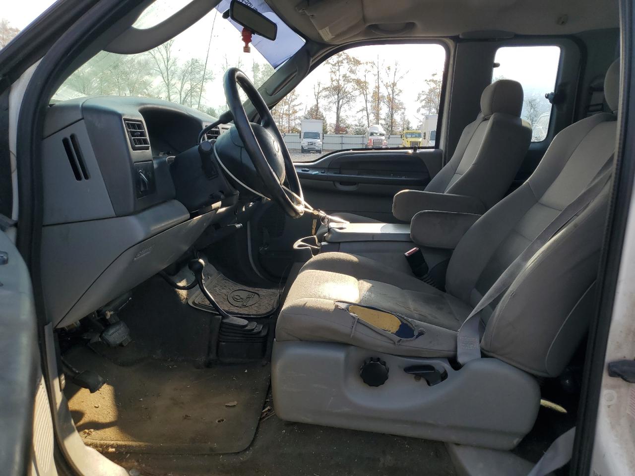 Ford F-250 Super Duty Image 5