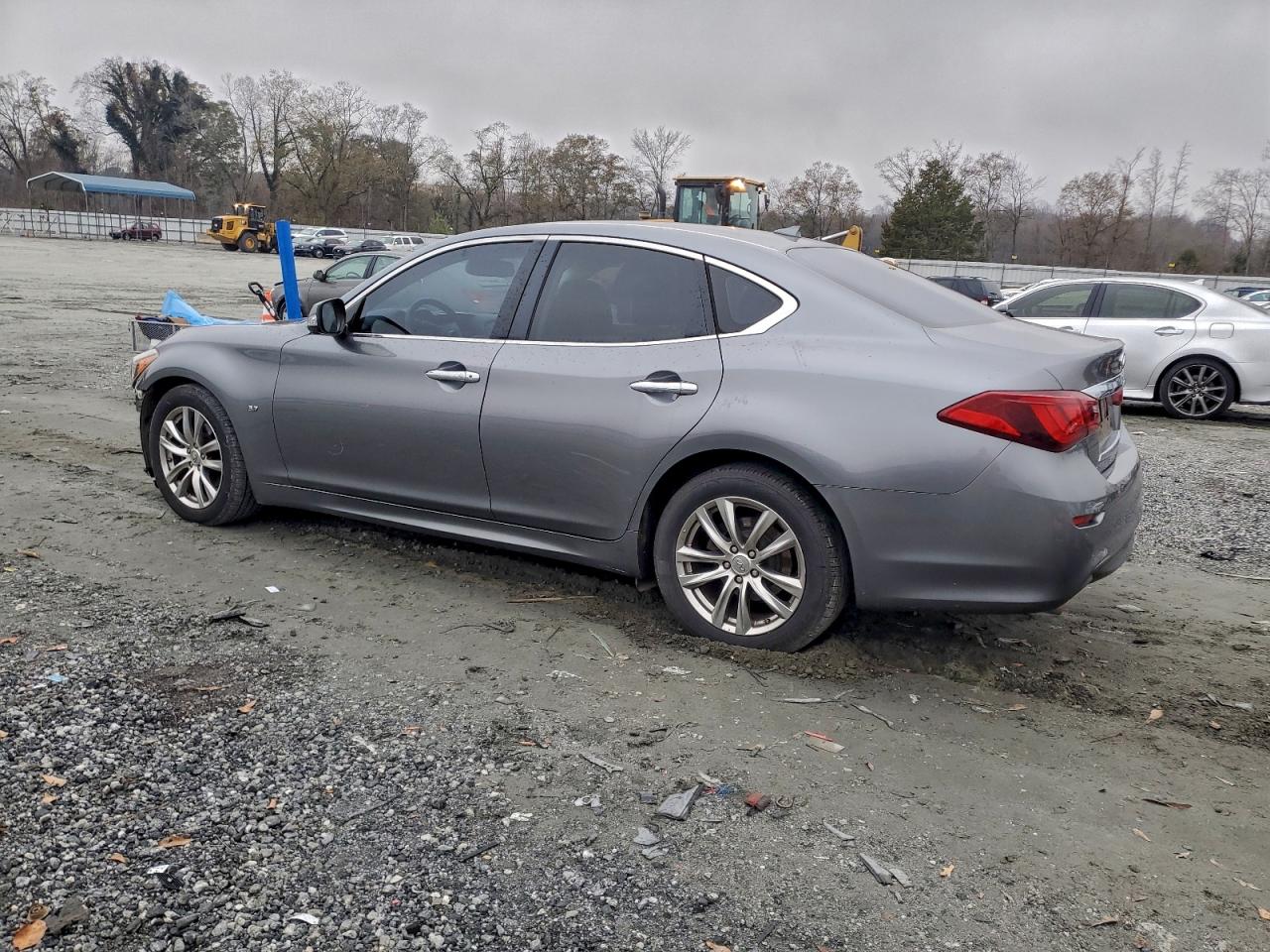 INFINITI Q70 3.7 Image 4