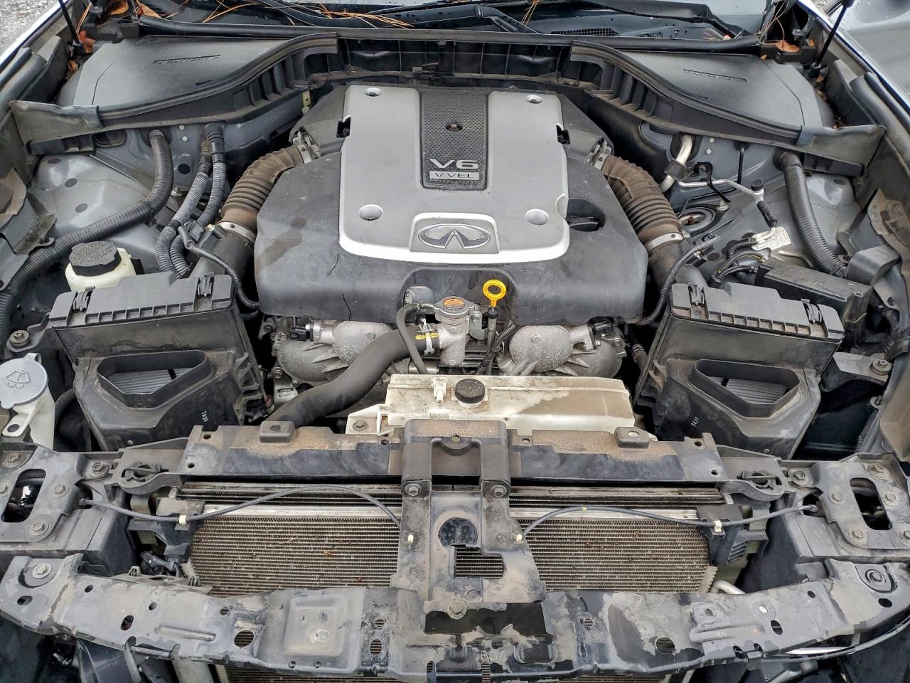 INFINITI Q70 3.7 Image 11