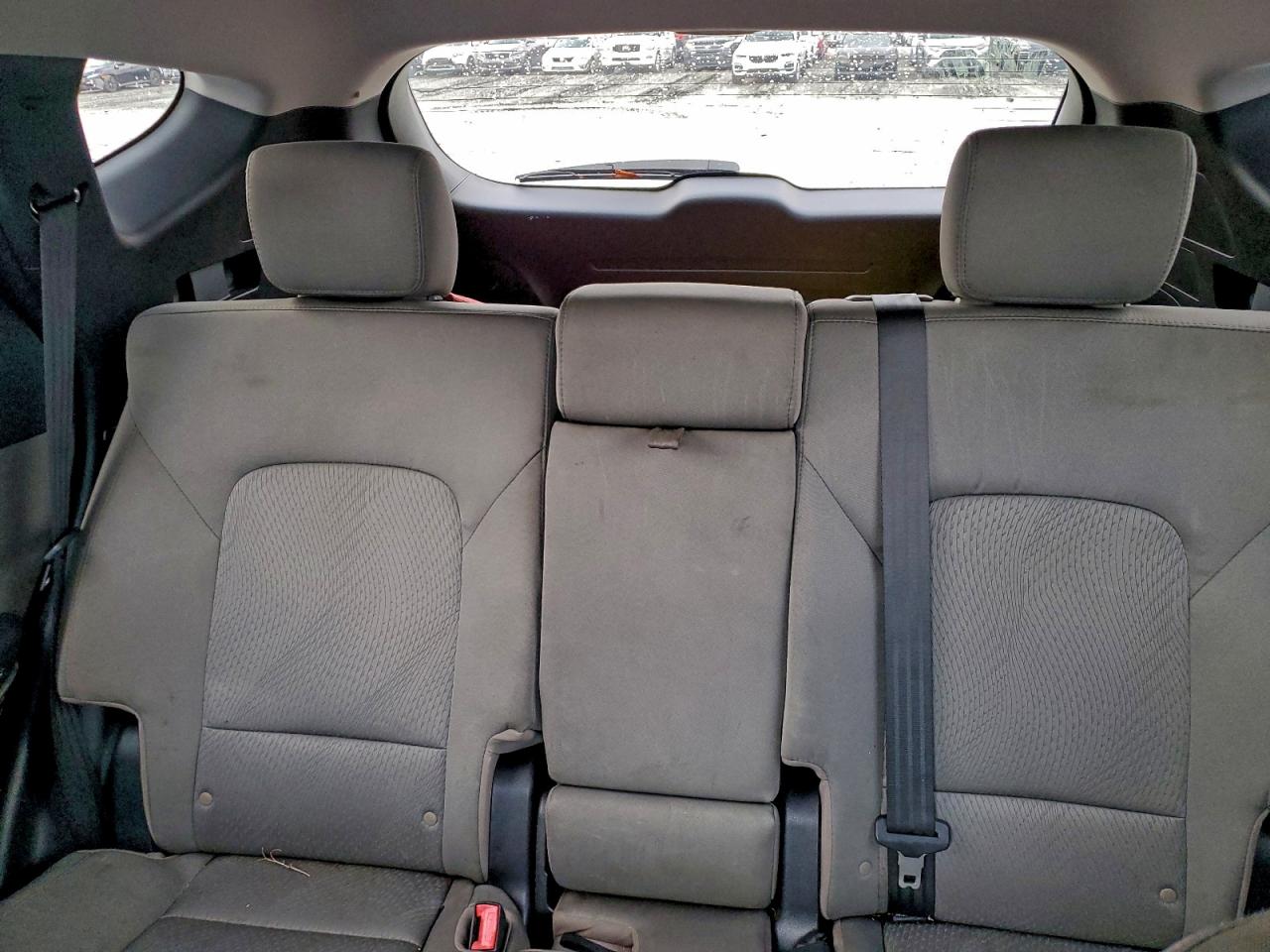 Hyundai SANTA FE Image 5