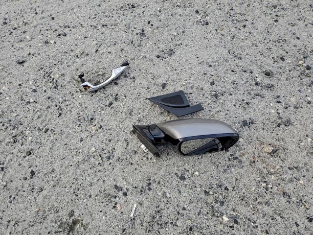 Hyundai SANTA FE Image 3