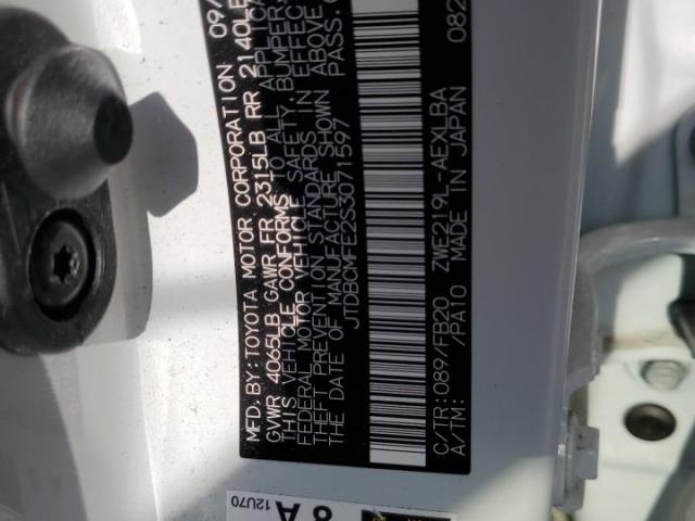 Toyota Corolla Le Image 6