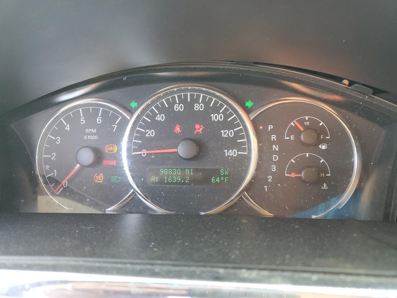 Buick LaCrosse Cx Image 7