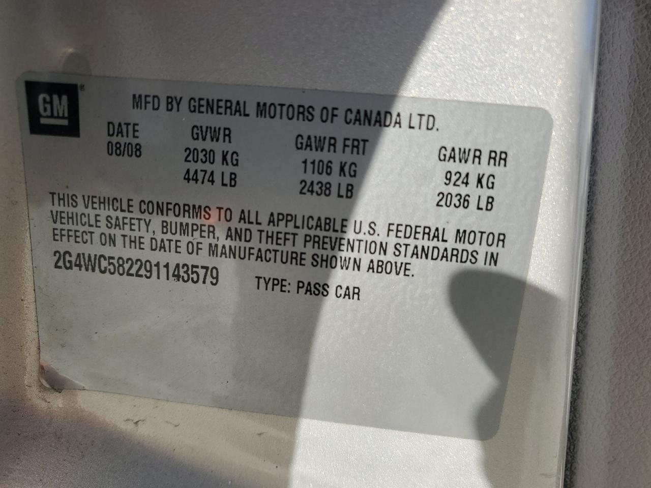 Buick LaCrosse Cx Image 12