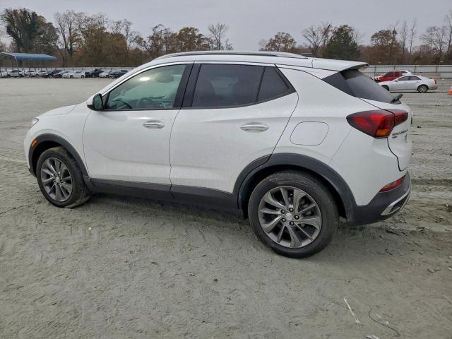 Buick Encore Essence Image 9