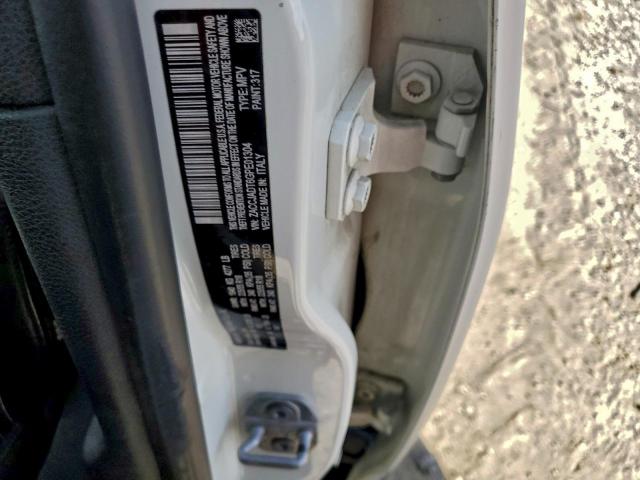 Jeep Renegade Limited Image 12