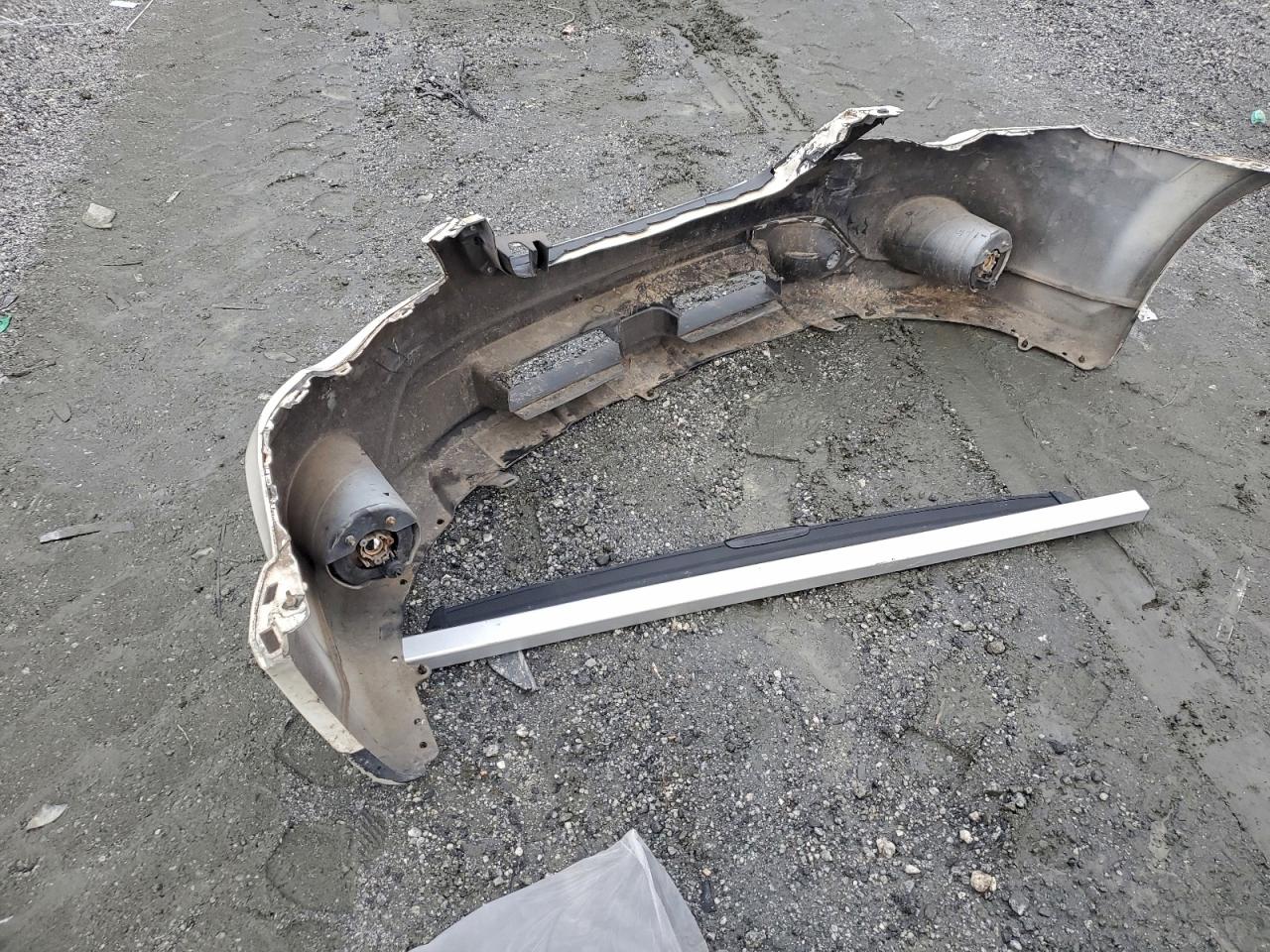 Subaru Outback 2.5i Image 10