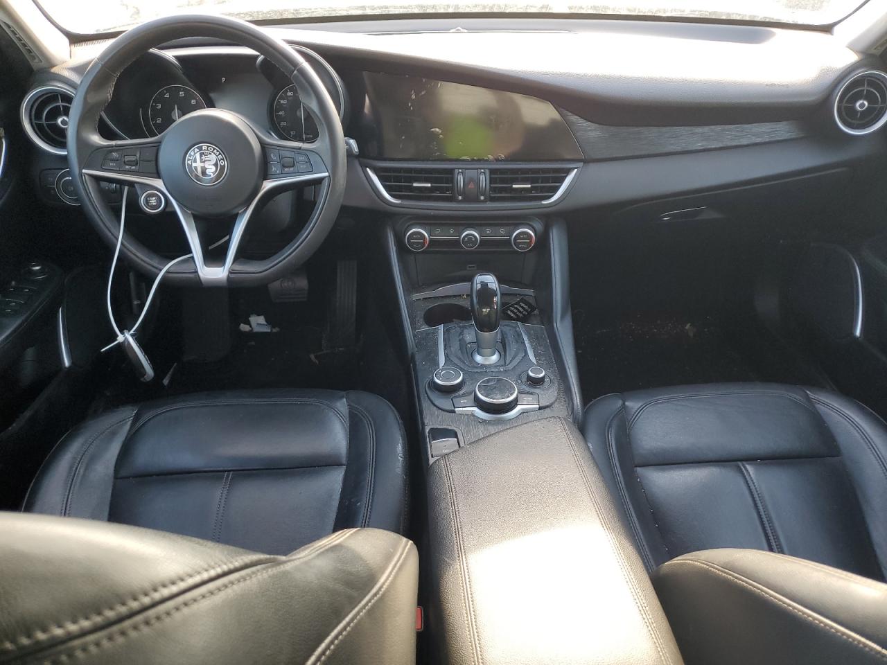 Alfa Romeo Giulia Image 3