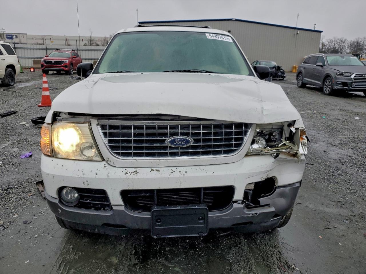 Ford Explorer Xlt Image 13