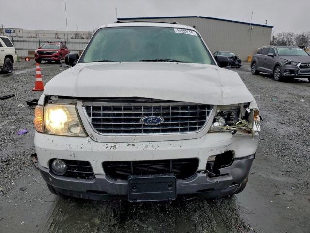 Ford Explorer Xlt Image 13
