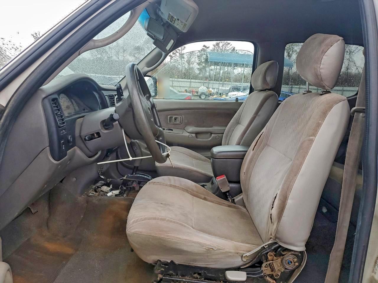 Toyota Tacoma Double Cab Prerunner Image 6