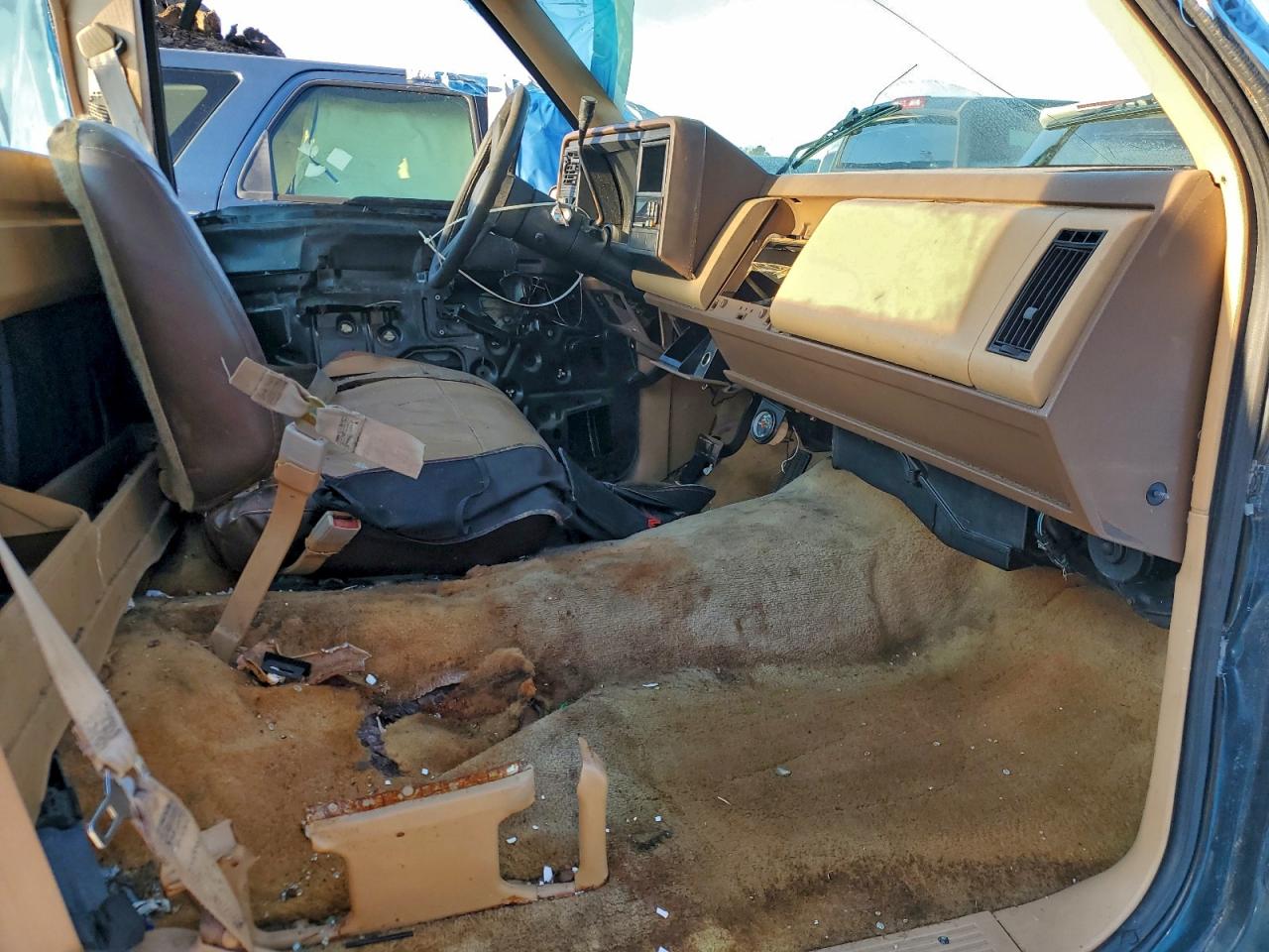 GMC G-series C1500 Image 5