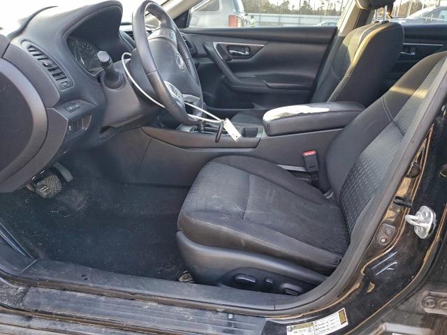 Nissan Altima 2.5 Image 11