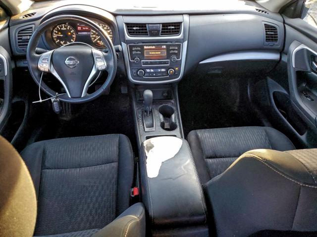 Nissan Altima 2.5 Image 8