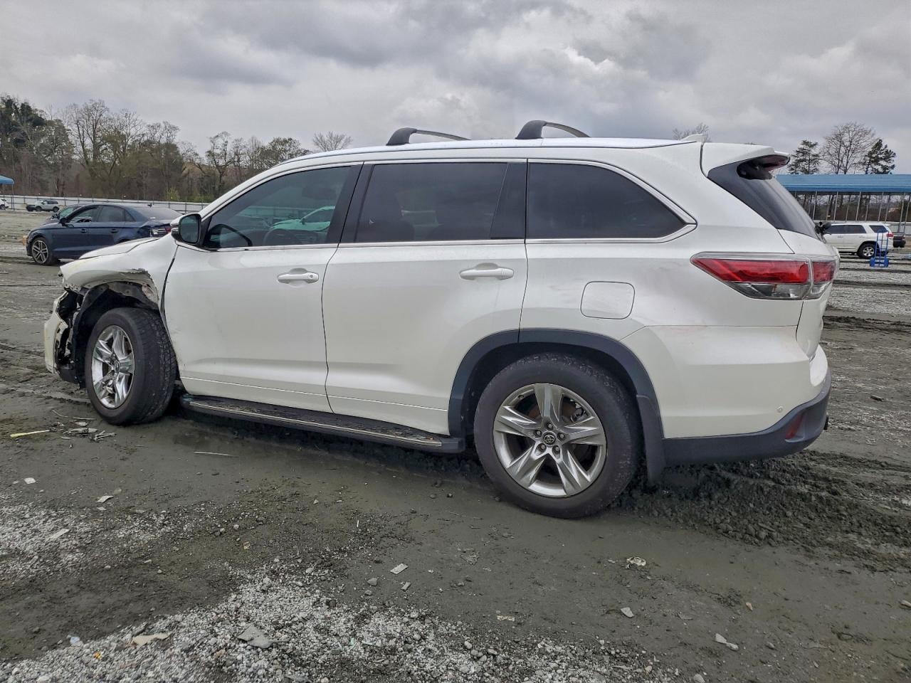 Toyota Highlander Limited Image 4