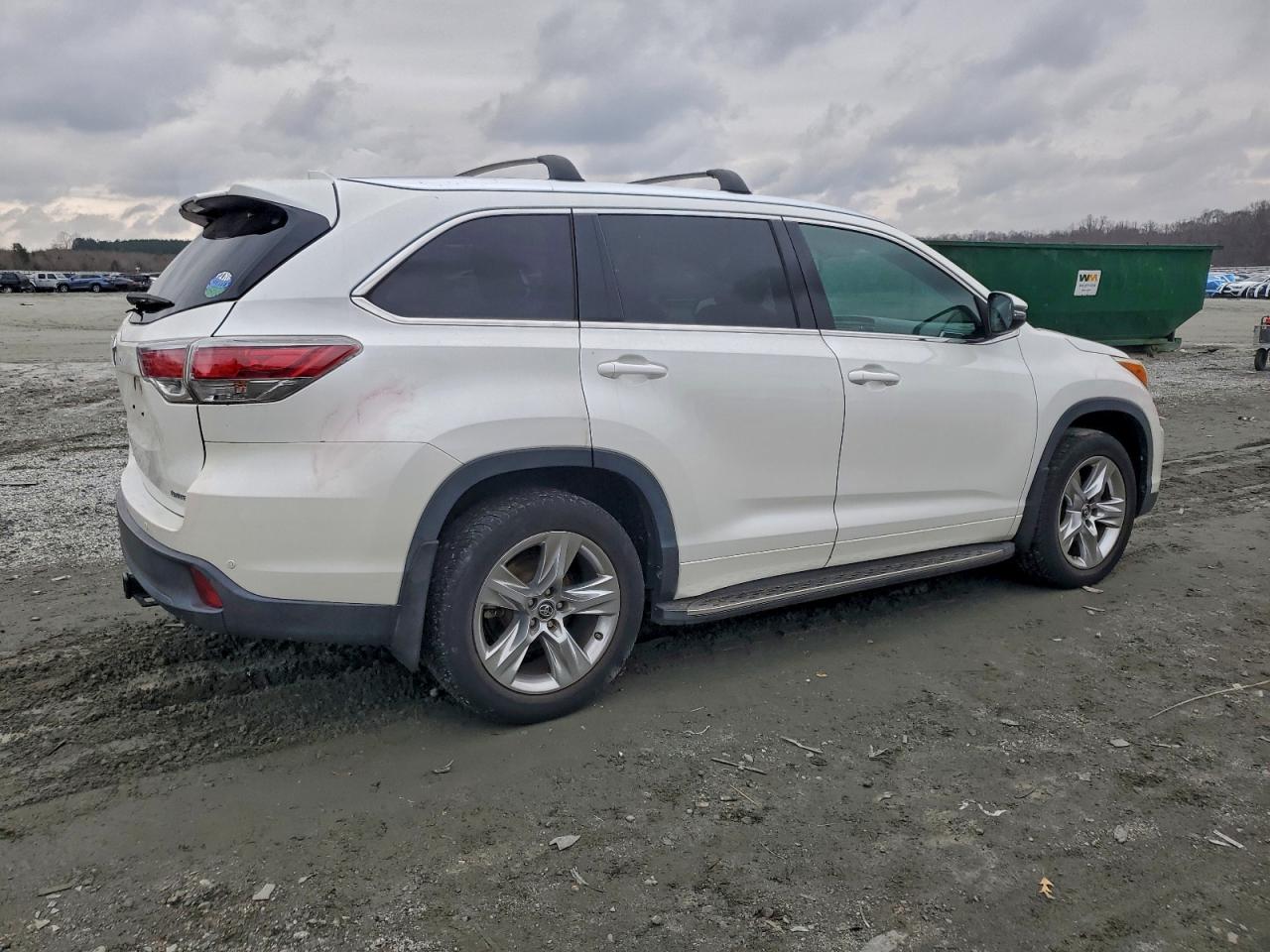 Toyota Highlander Limited Image 11