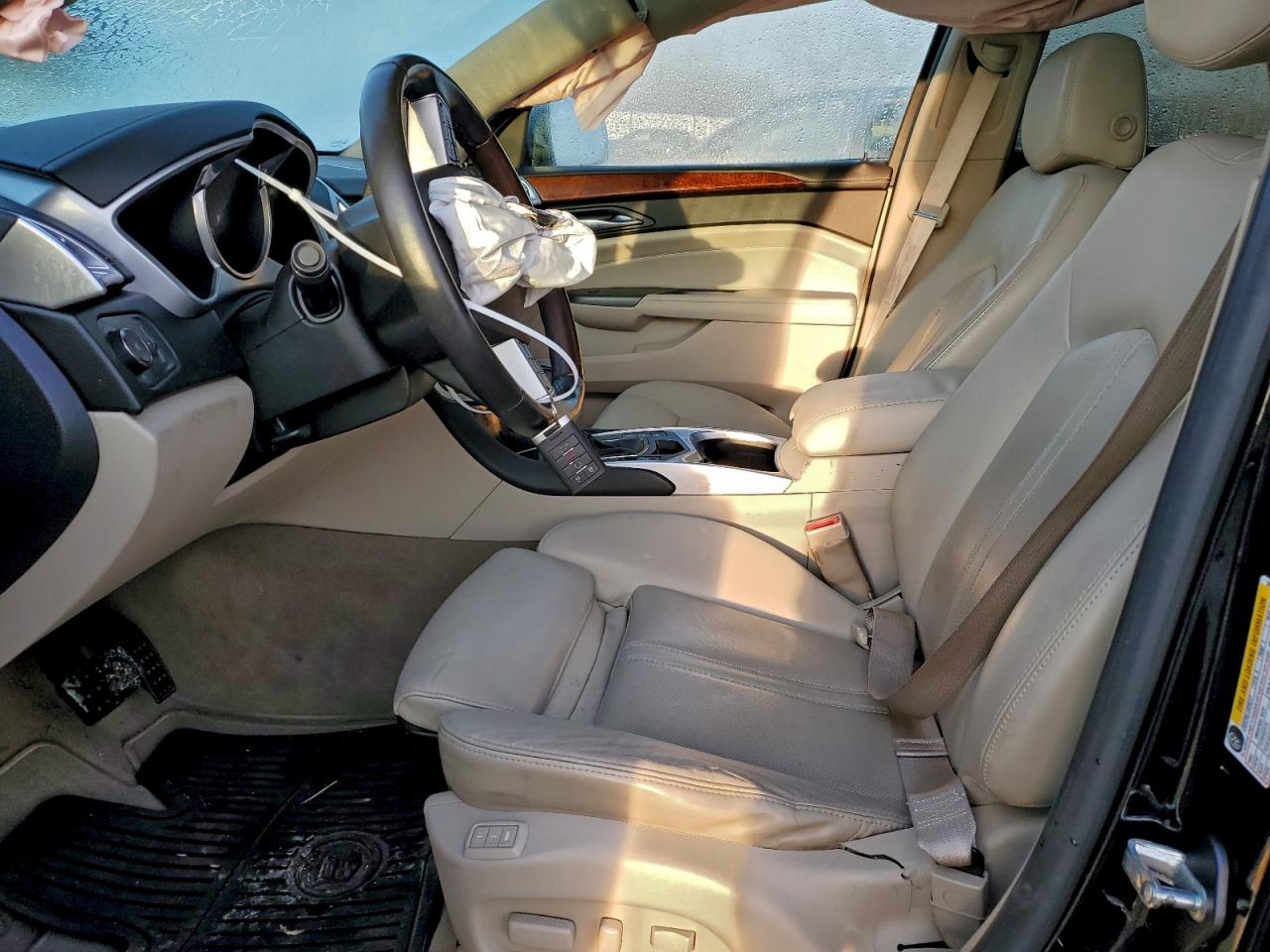 Cadillac SRX Luxury Collection Image 5