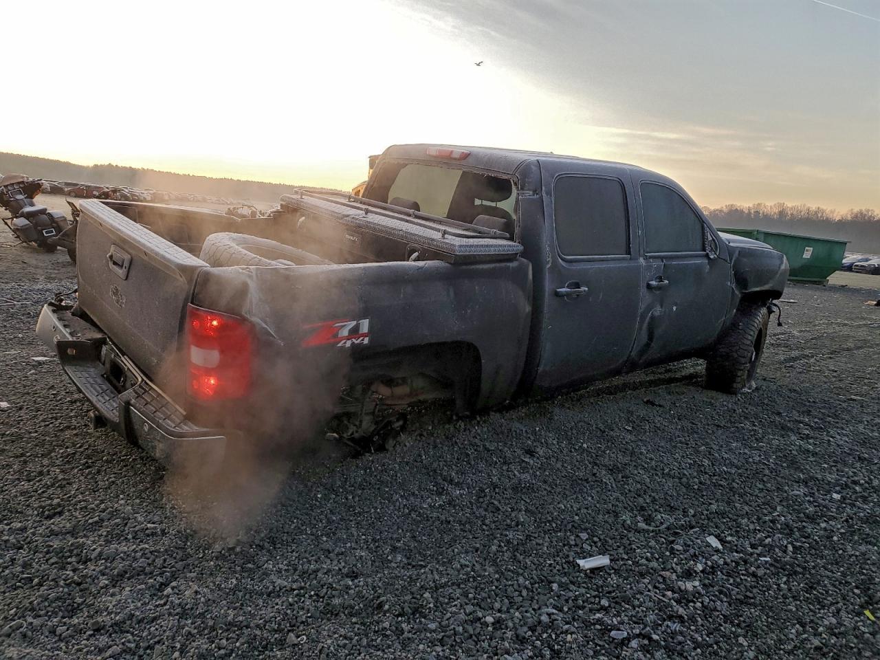 Chevrolet Silverado K1500 Ltz Image 11