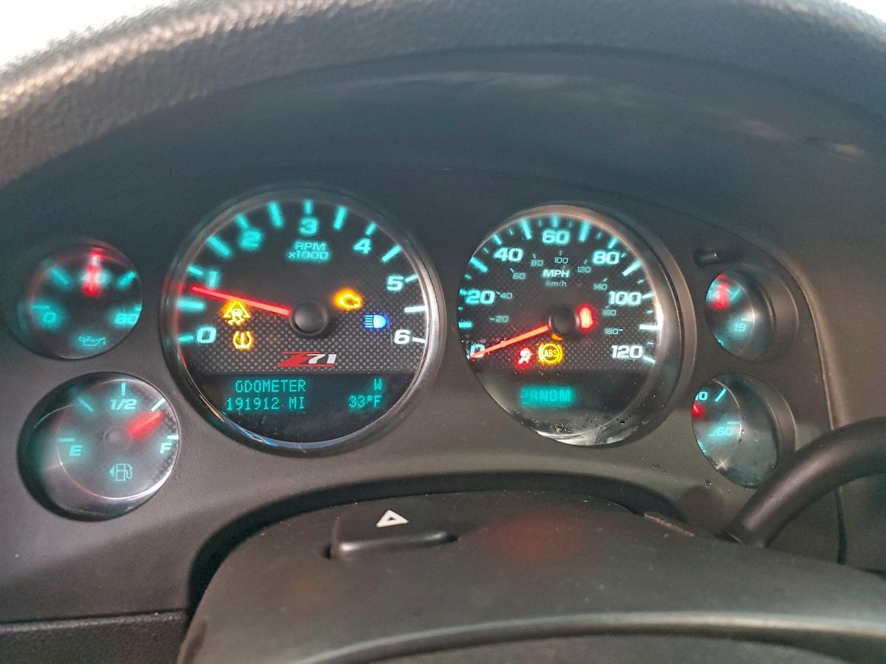 Chevrolet Silverado K1500 Ltz Image 12