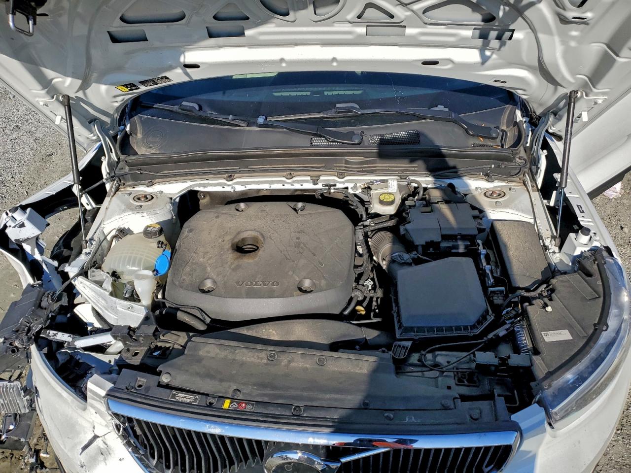 Volvo XC40 T5 Momentum Image 9