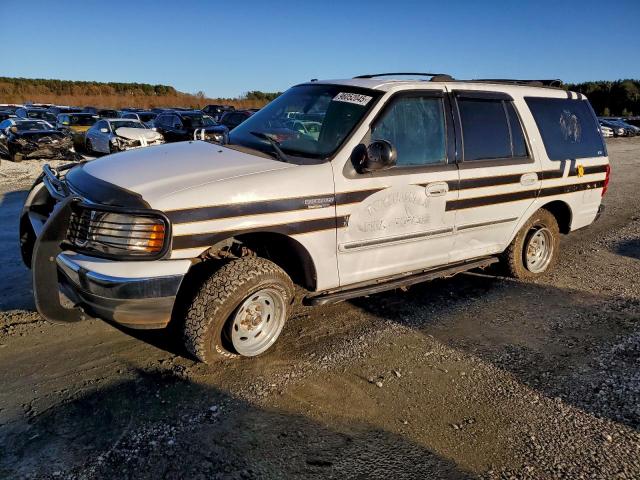 Salvage Ford Expedition